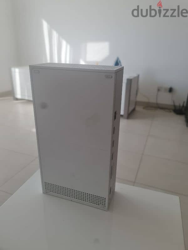 xbox series s console 1