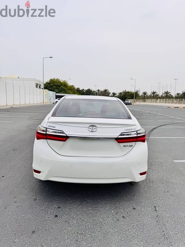 Toyota Corolla 2.0 - 2018 - Good Condition 9