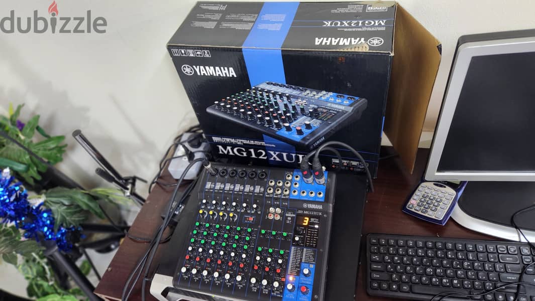 Yamaha Analog 12 Channel Mixing Console with Knob-MG12XUK - Brand New 15