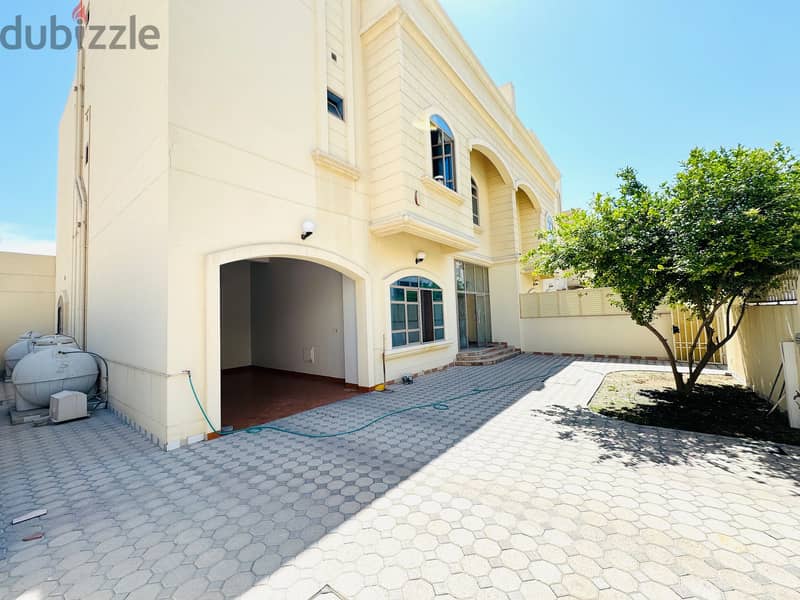 WELL MAINTAINED - NAVY APPROVED - VILLA 14