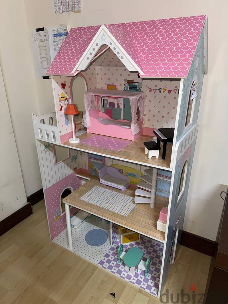 Wooden Doll House with all accessories 1