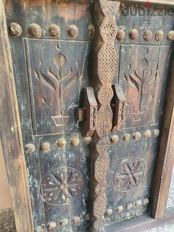 antique wooden door 1