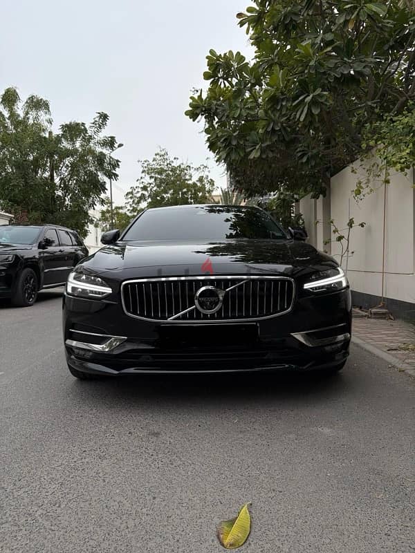 Volvo S90 T5  2020 1