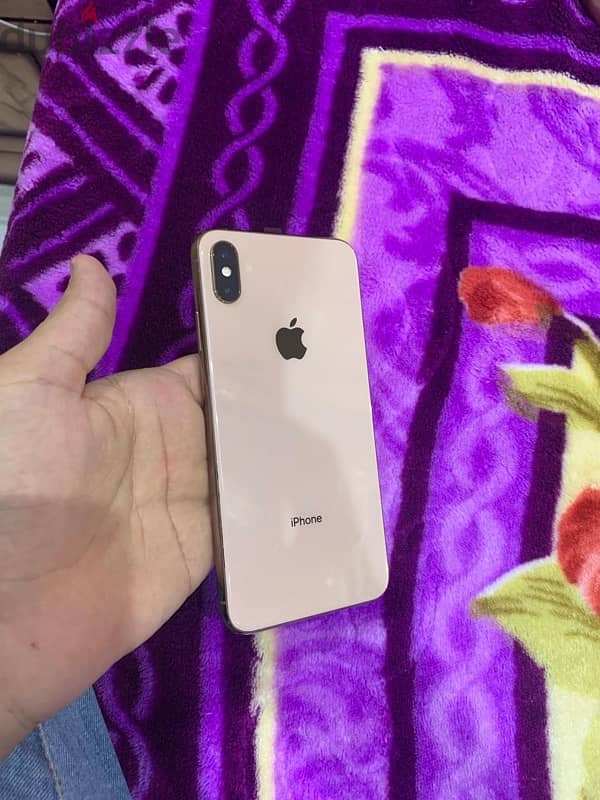 iPhone xs max 0