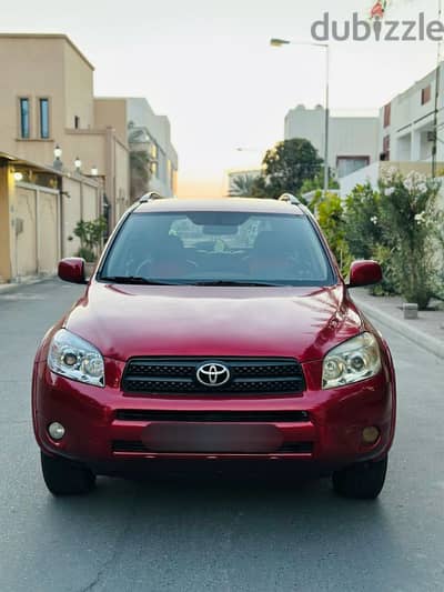 Toyota Rav 4 2007 model. Well Maintained Car in Excellent Condition