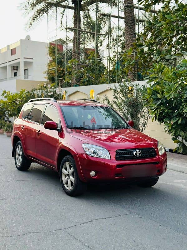 Toyota Rav 4 2007 model. Well Maintained Car in Excellent Condition 8