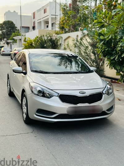 Kia Cerato 2016 model. 1 year Passing & insurance till February-2026