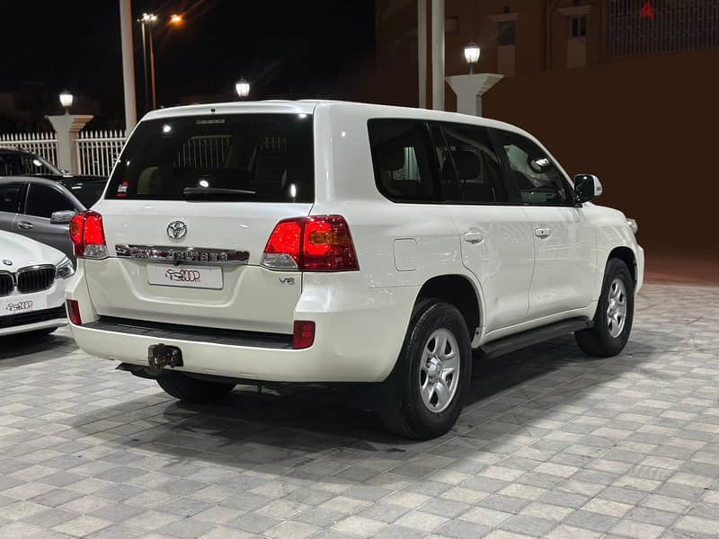 Toyota Land Cruiser 2013 G 2013 11