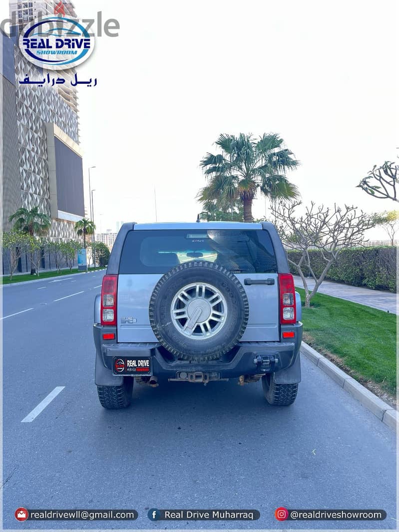 HUMMER H3 4x4- 2009 - 3.7L- 235000 km GREY . . FOR SALE 5