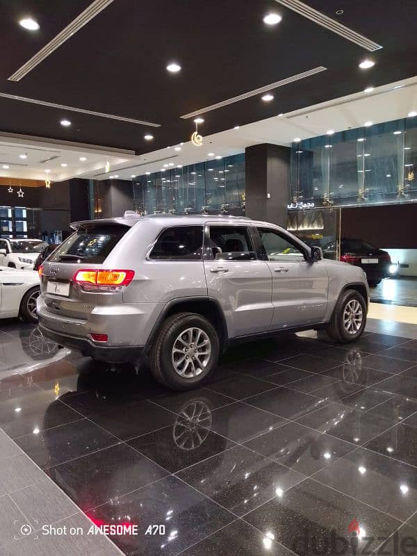 Jeep Grand cherokee  Model 2014 4