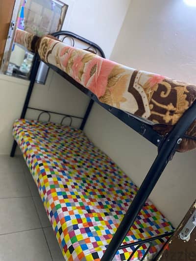 Bedspace available Hoora