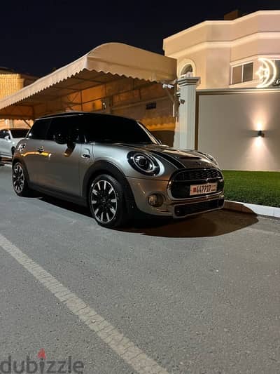 MINI Cooper s 2019 in great condition bahrain agency