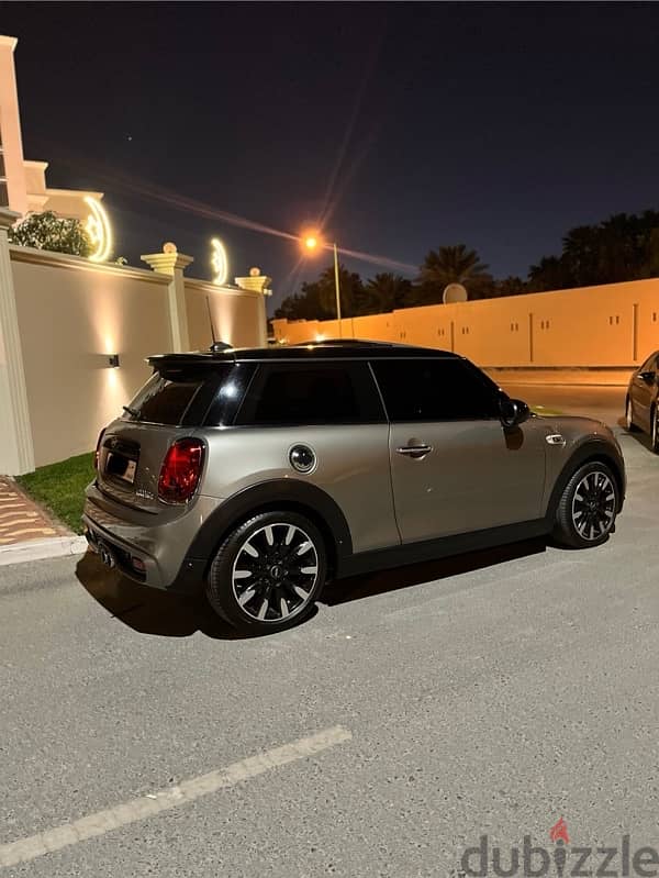 MINI Cooper s 2019 in great condition bahrain agency 2