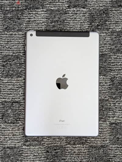 iPad 6th Gen 32GB (Cellular + WiFi)