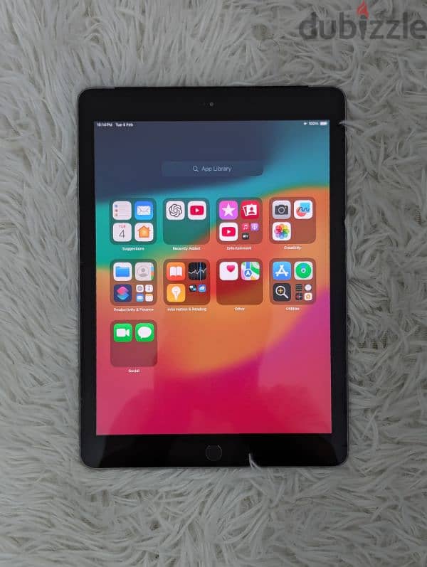 iPad 6th Gen 32GB (Cellular + WiFi) 1