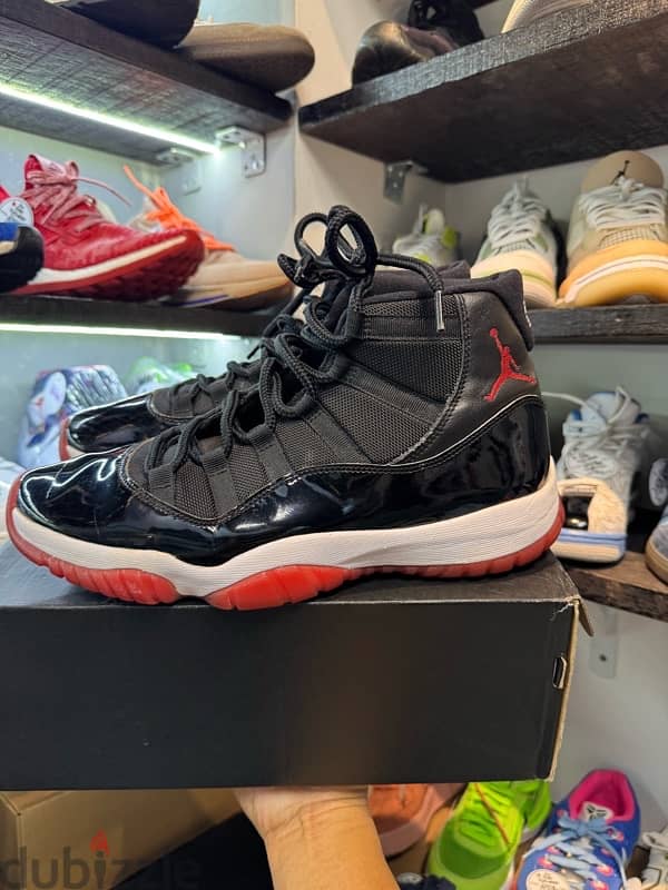 Jordan 11 Bred 2019 2