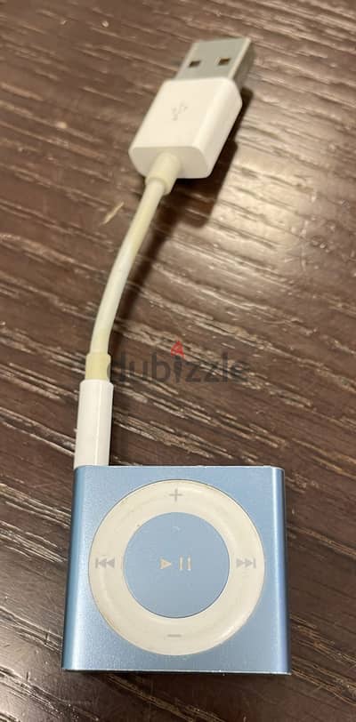 Apple iPod Shuffle 4th Generation - 2GB With Cord