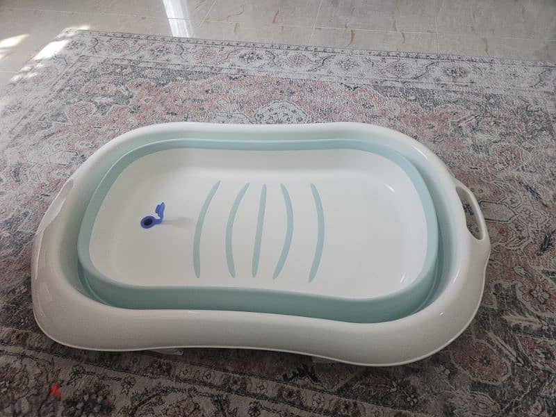 Brand new baby bath tub 2