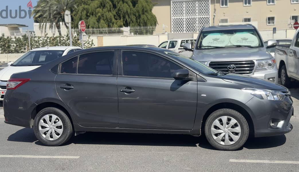 Toyota Yaris 2017 1