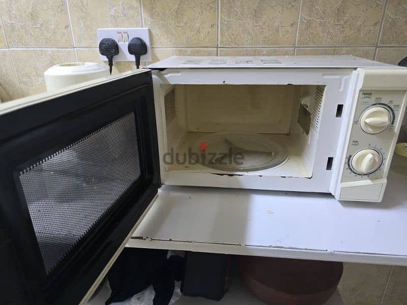 microwave oven 1