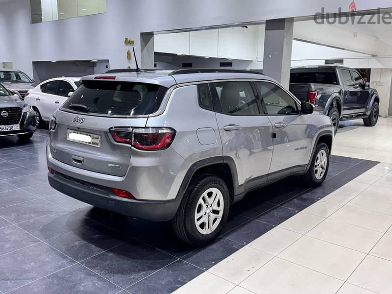 Jeep Compass 2018 Silver 6