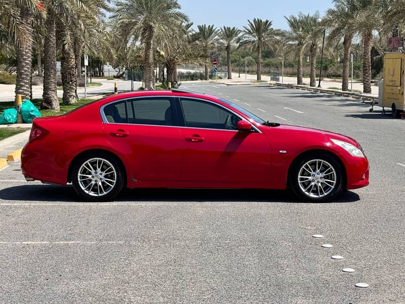 Infiniti G25 2013 Red 2