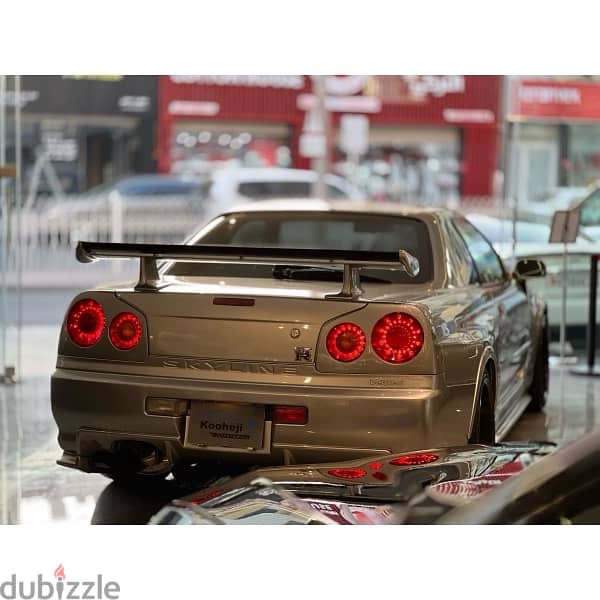 Nissan GT-R 1999 3