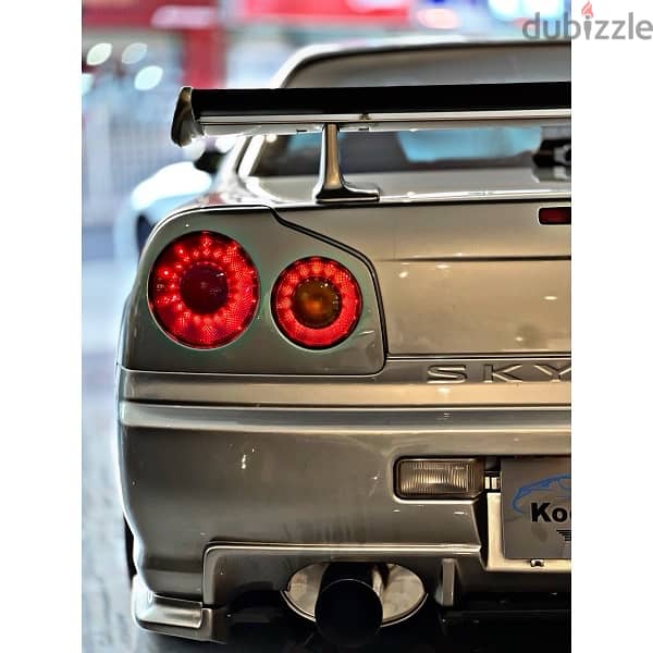 Nissan GT-R 1999 5