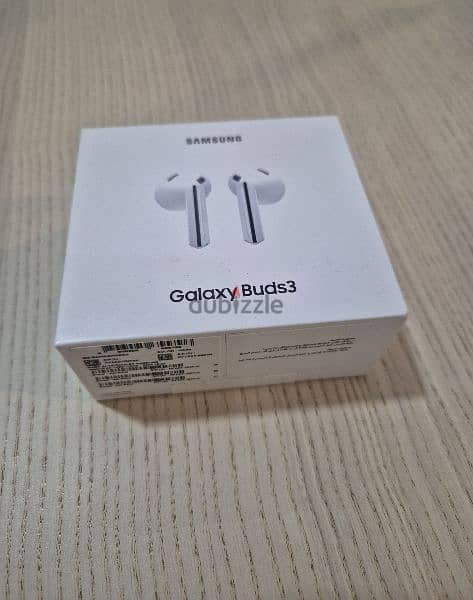 للبيع Galaxy S25 Ultra جديد , مع سماعة Buds3 جديدة 1