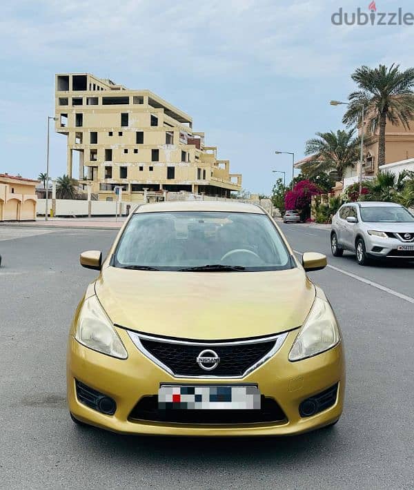 Offer offer price 2300bd only Nissan Tiida 2015 15