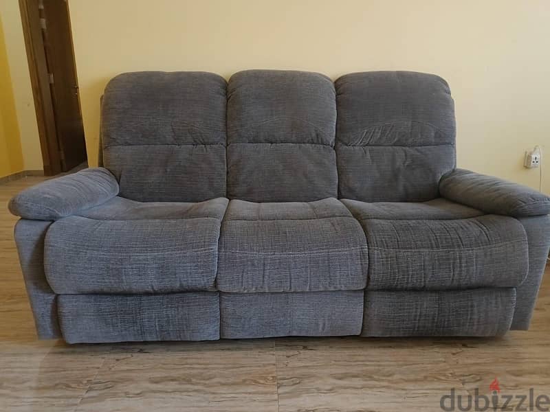 Recliner Sofa 0