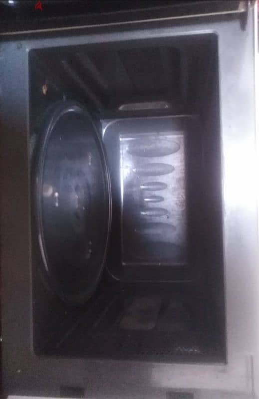 LG microwave 2