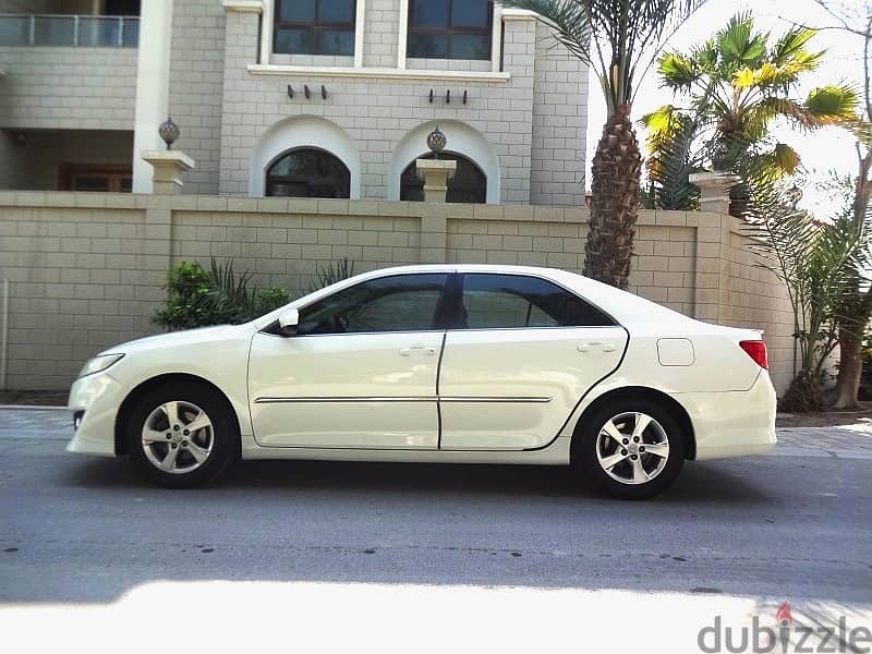 Toyota Camry GL 2.4 L 2013 White Well Maintained Urgent Sale 4