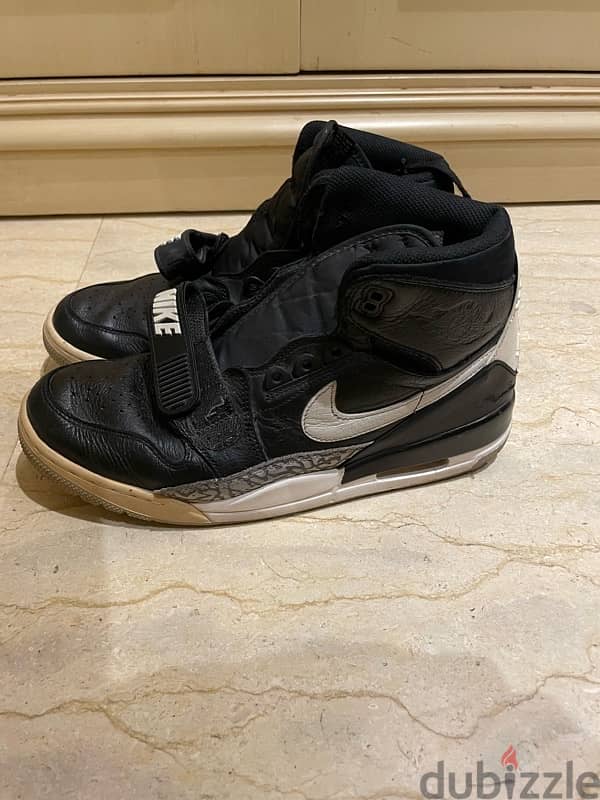 Air Jordan Legacy 312 Black Cement 1