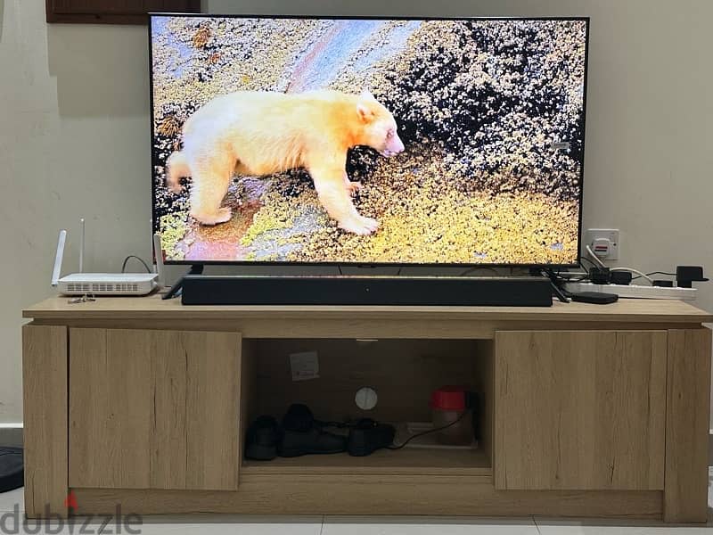 SAMSUNG 55 “ LED SMARTTV WITH PHILIPS SOUNDBAR & CABINET FOR SALE 0