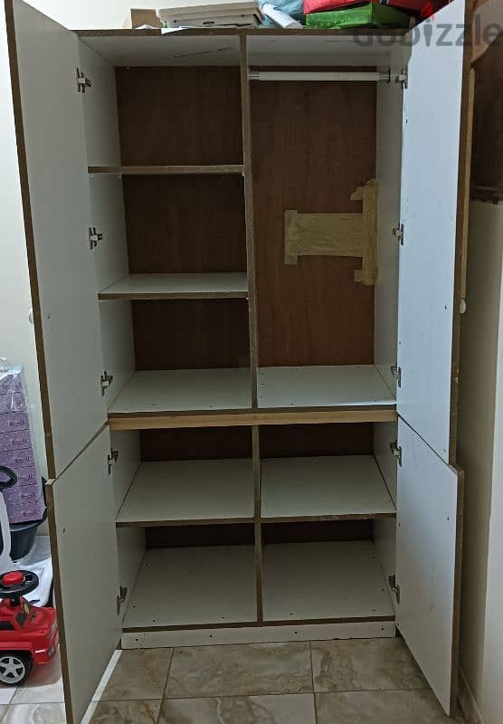 Cupboard for sale urgently 3