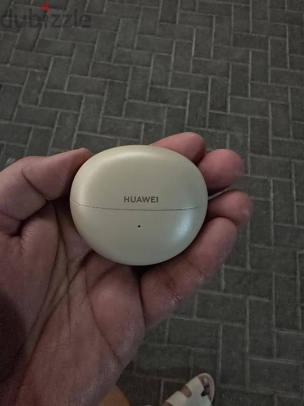 huawei clip excellent condition 0