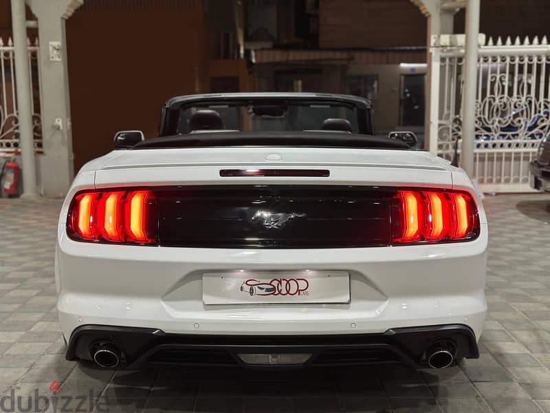 Ford Mustang 2023 ecobost 10