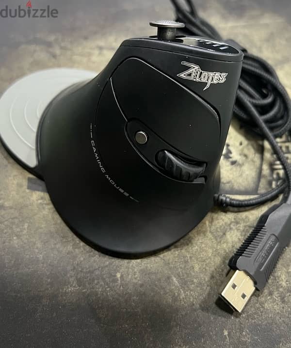 Zelotes c10 vertical wired gaming mouse 0