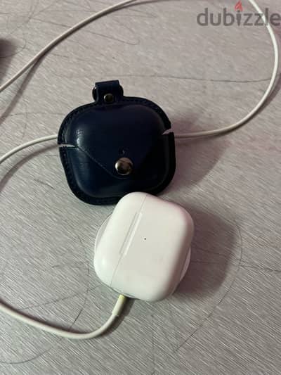 airpods pro 3rd G & magsafe charger type c