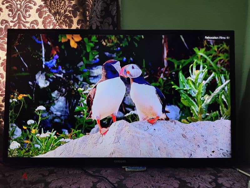 Samsung 32 INCH TV HDMI USB 1