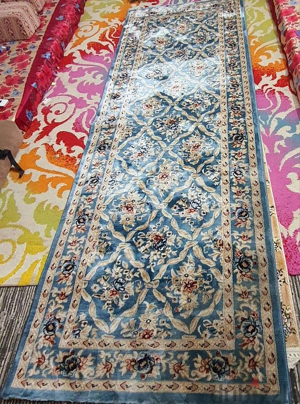 Turkey Carpet In New Condition used Twice Size 100 × 300D,   15BD only 1