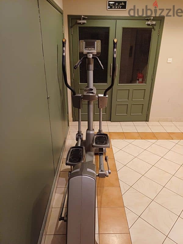 Heavy Duty Cross-trainer 4