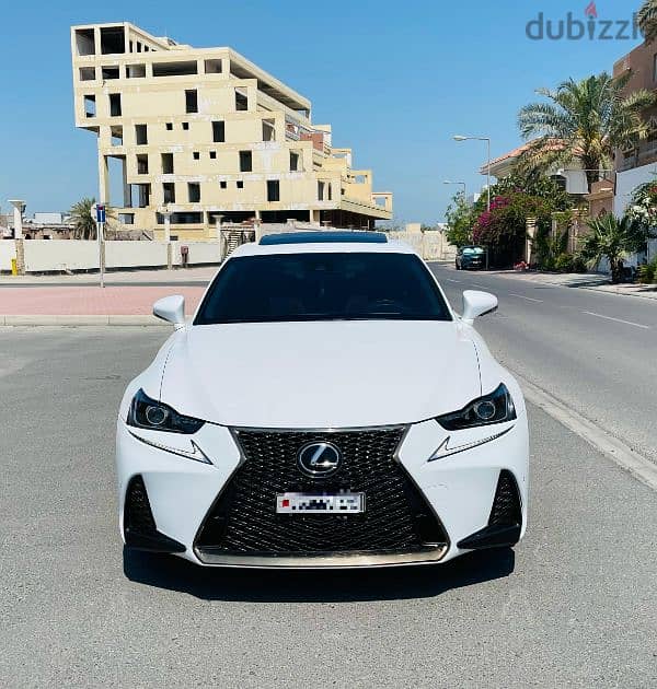 Lexus IS 300 2019 2