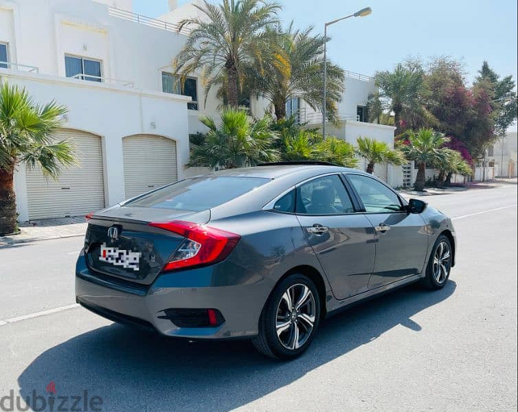 Honda Civic 2021 10