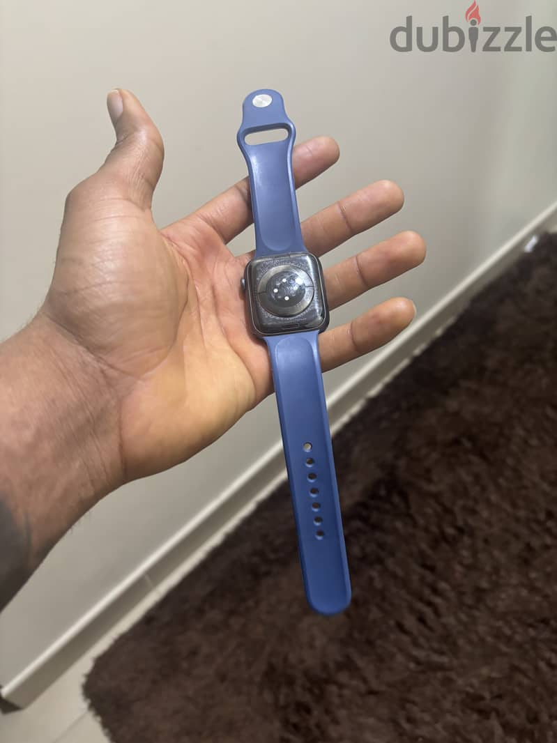 Apple iwatch series 7- 45 mm 0