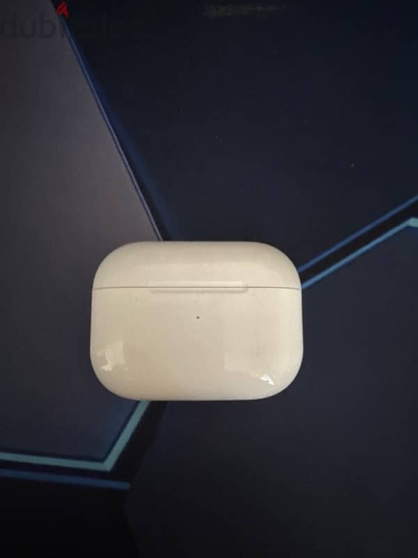 AIRPODS PRO (2nd generation) with noise cancellation 0