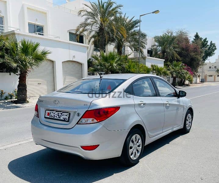 Hyundai Accent 2017 5