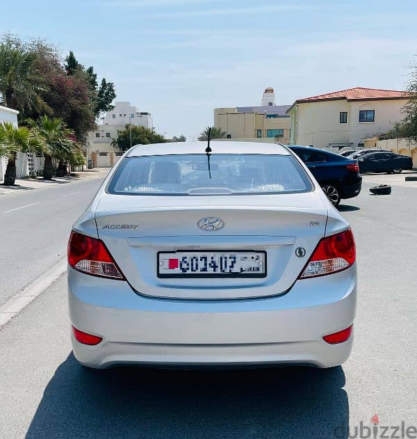 Hyundai Accent 2017 9