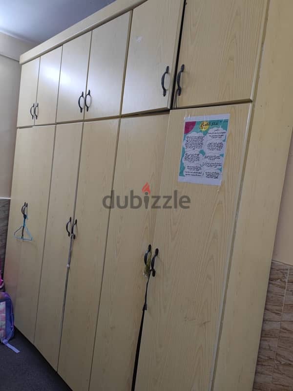 Cupboard for sale 0